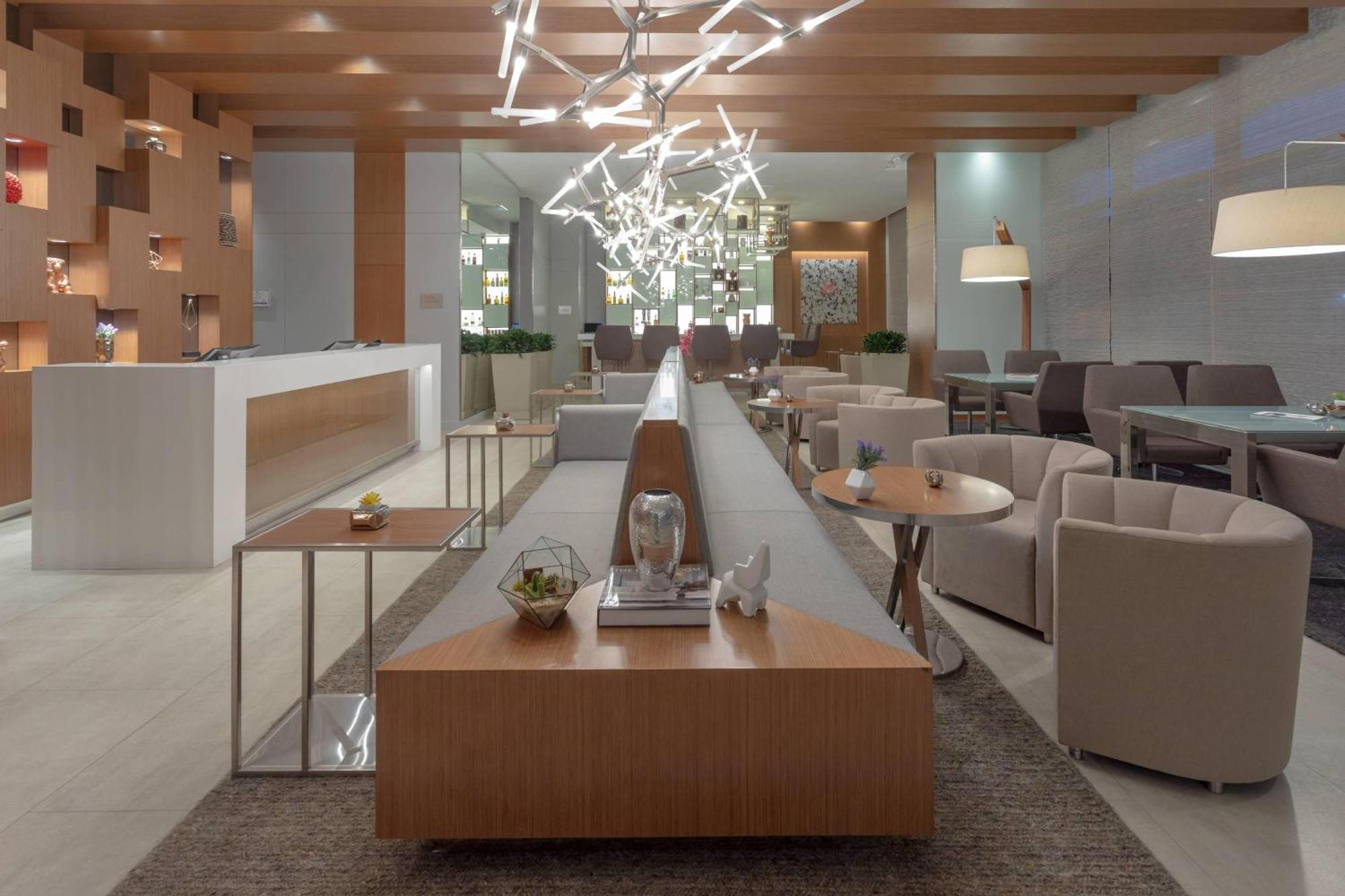 Ac Hotel By Marriott Santa Marta Экстерьер фото