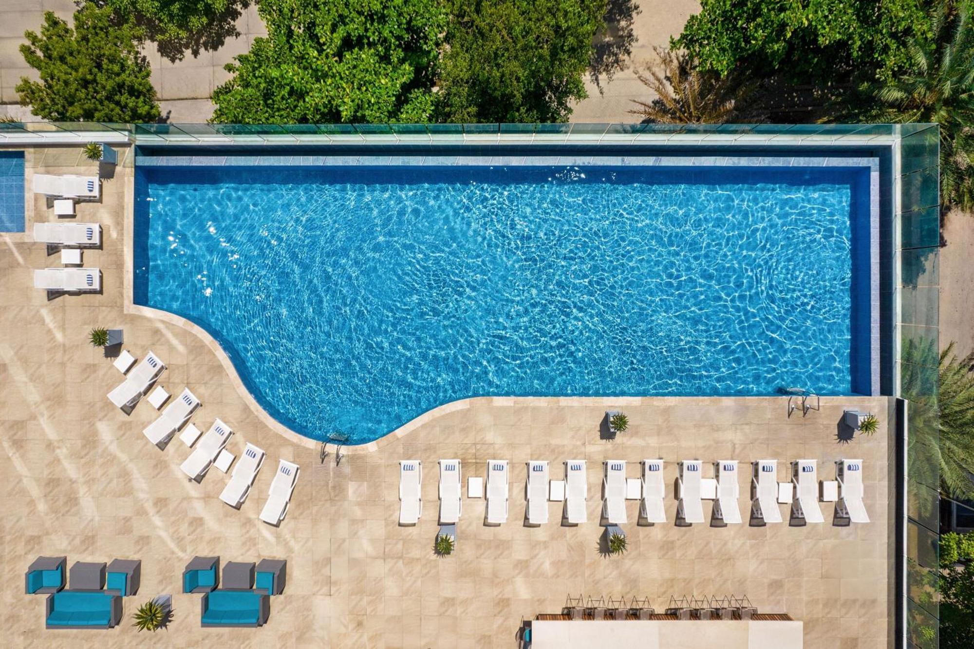 Ac Hotel By Marriott Santa Marta Экстерьер фото