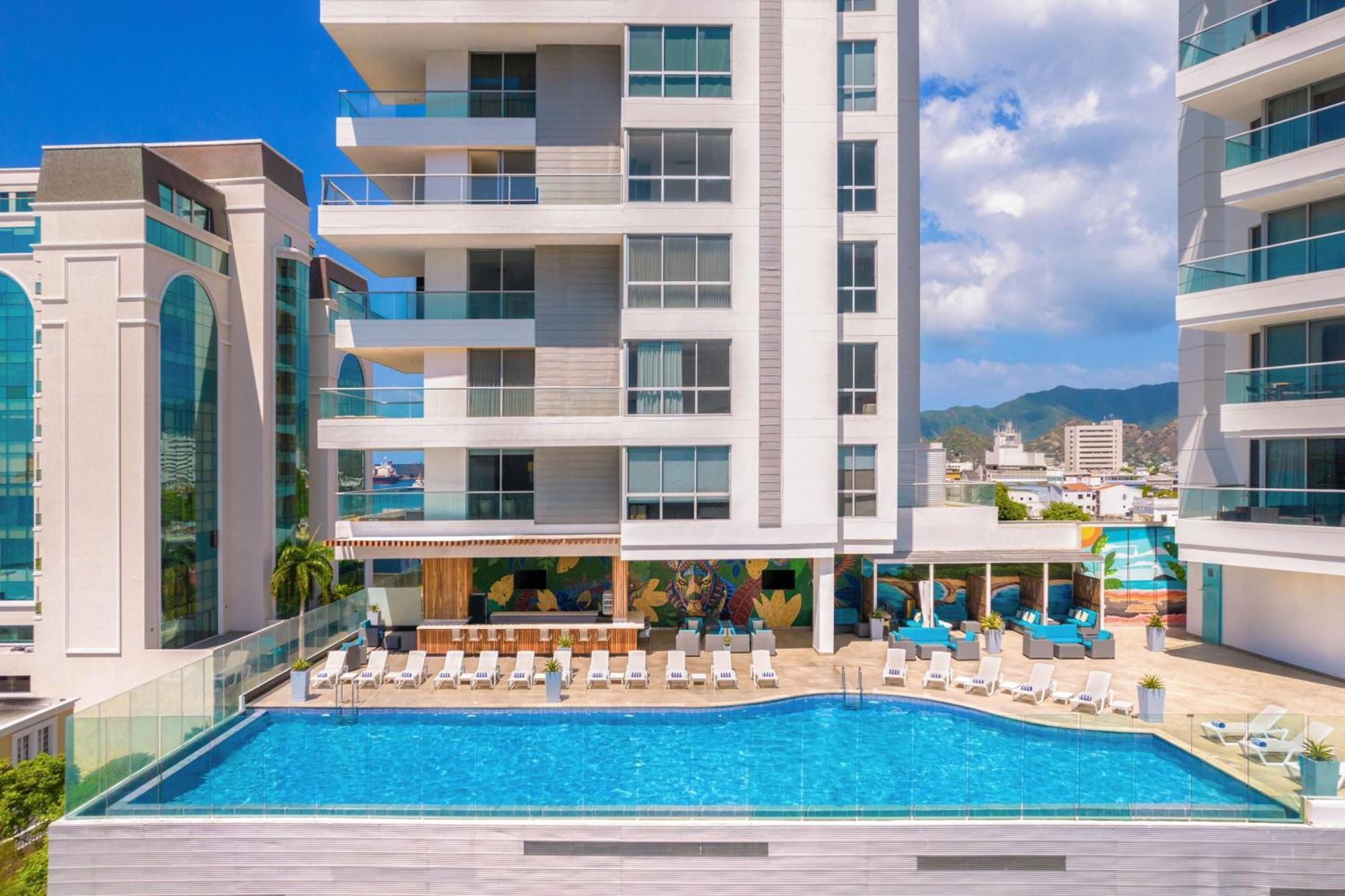 Ac Hotel By Marriott Santa Marta Экстерьер фото