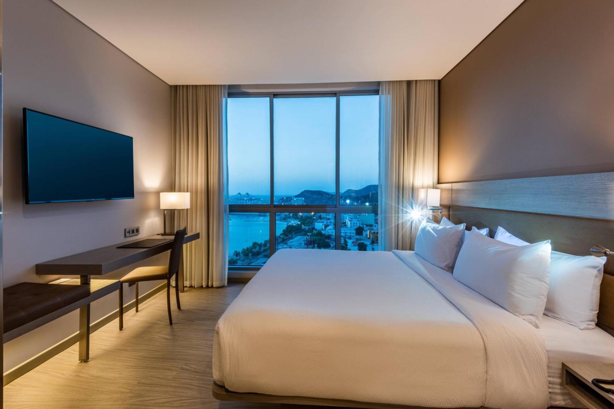 Ac Hotel By Marriott Santa Marta Экстерьер фото